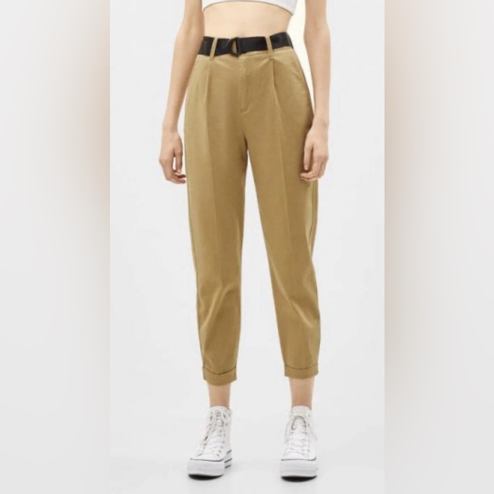 Bershka belted black trousers perfect for teacher and office outfit Sz M